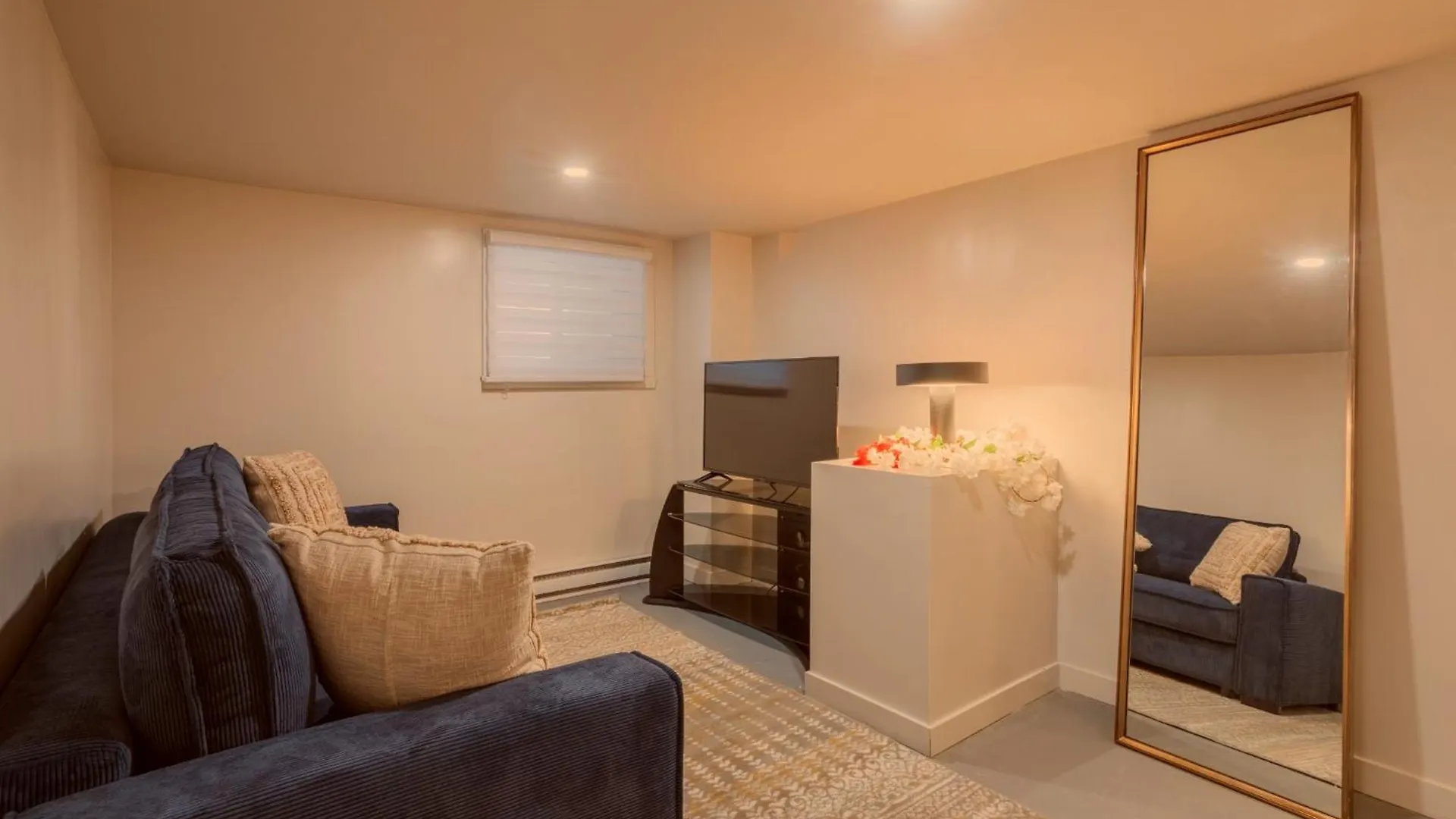 Apartment Stylish 4Br In The Heart Of Plateau Montreal Zw8