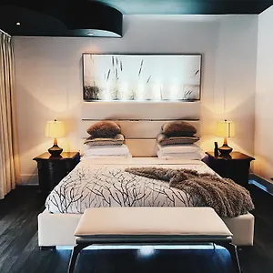 Kutuma Montréal